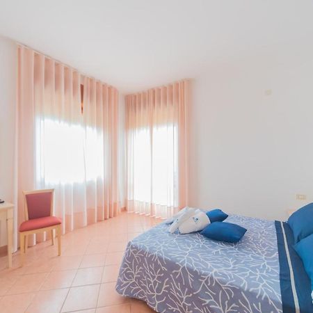Hotel America Marina di Camerota Kültér fotó