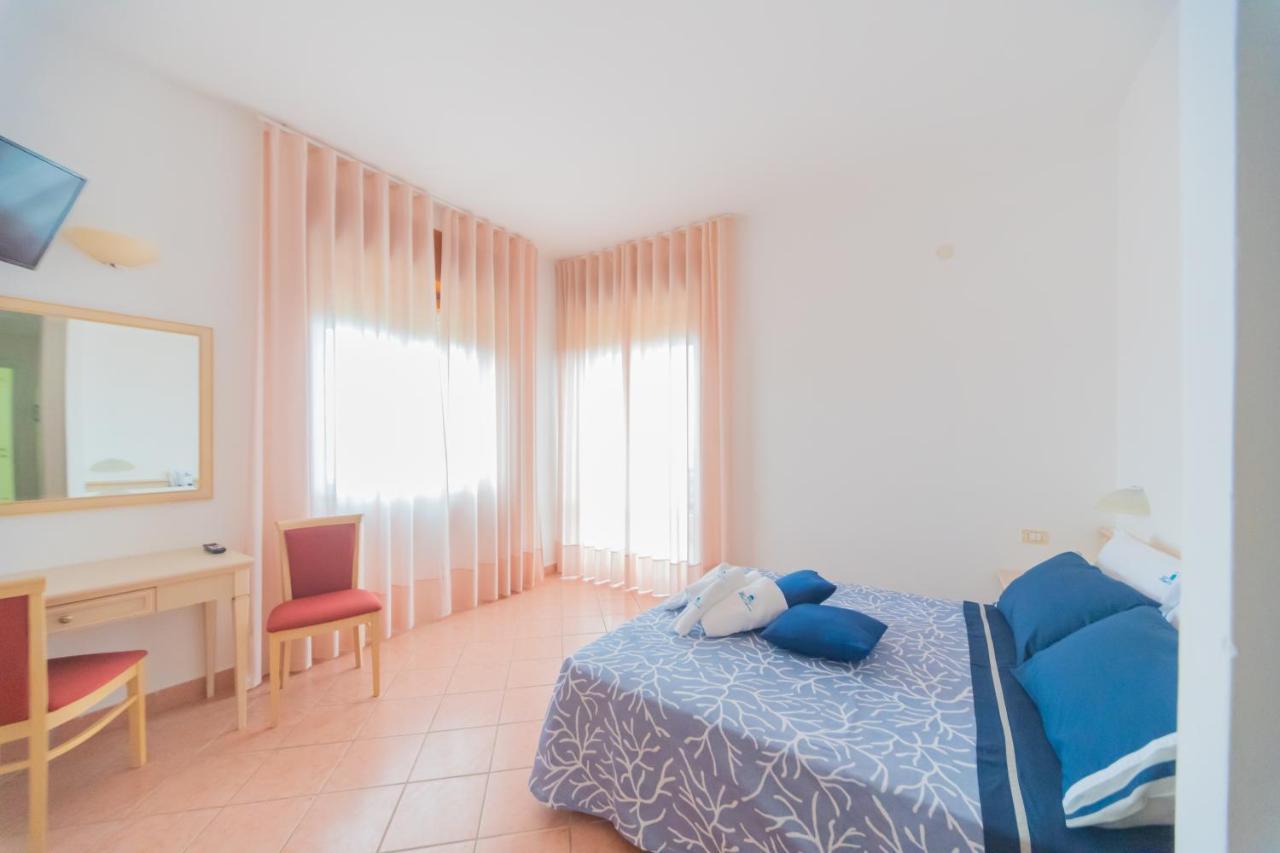 Hotel America Marina di Camerota Kültér fotó