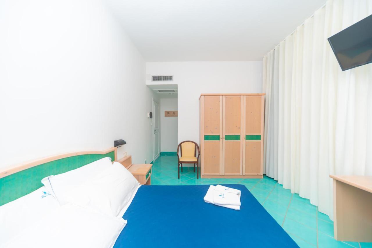 Hotel America Marina di Camerota Kültér fotó