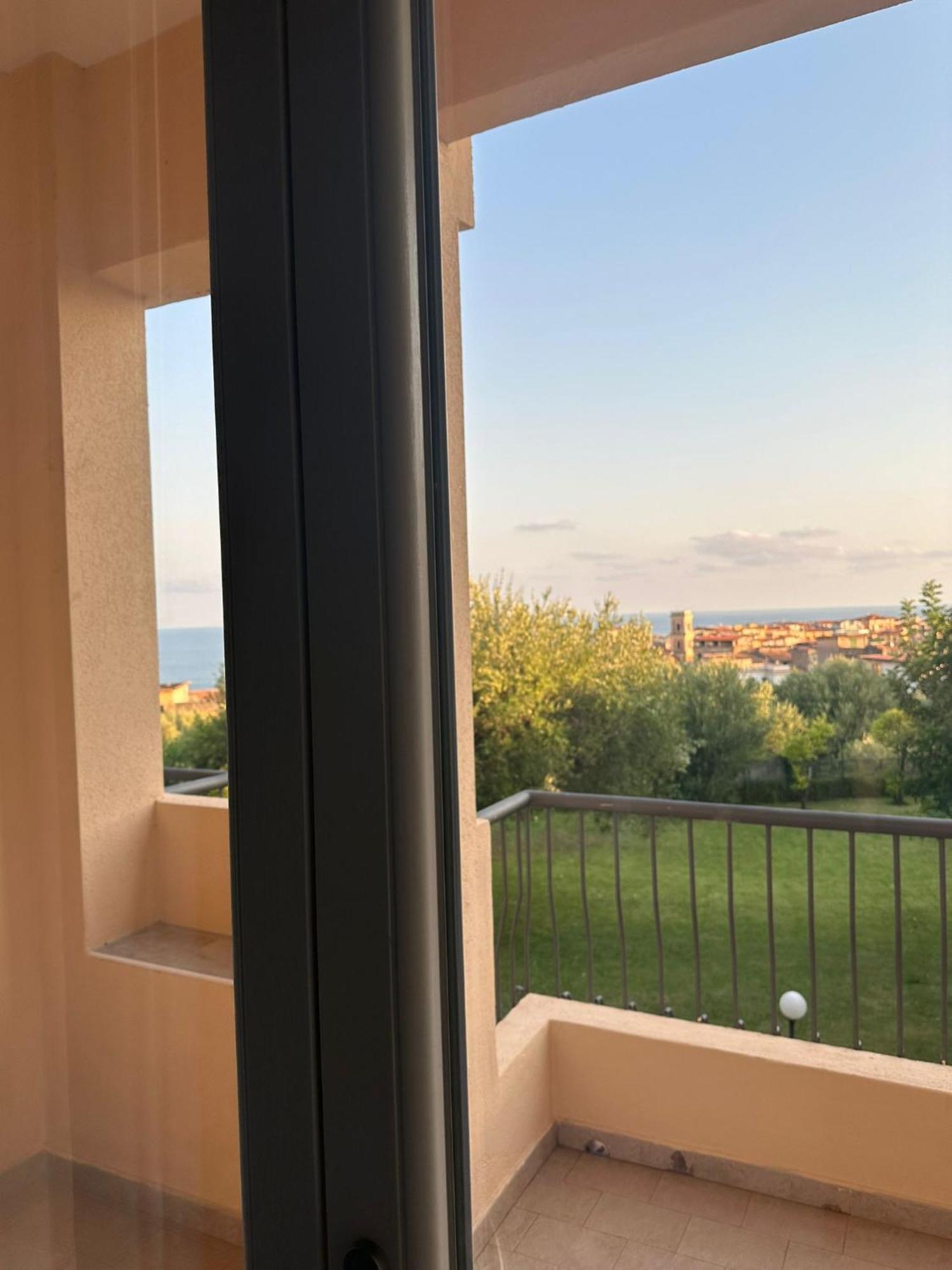 Hotel America Marina di Camerota Kültér fotó