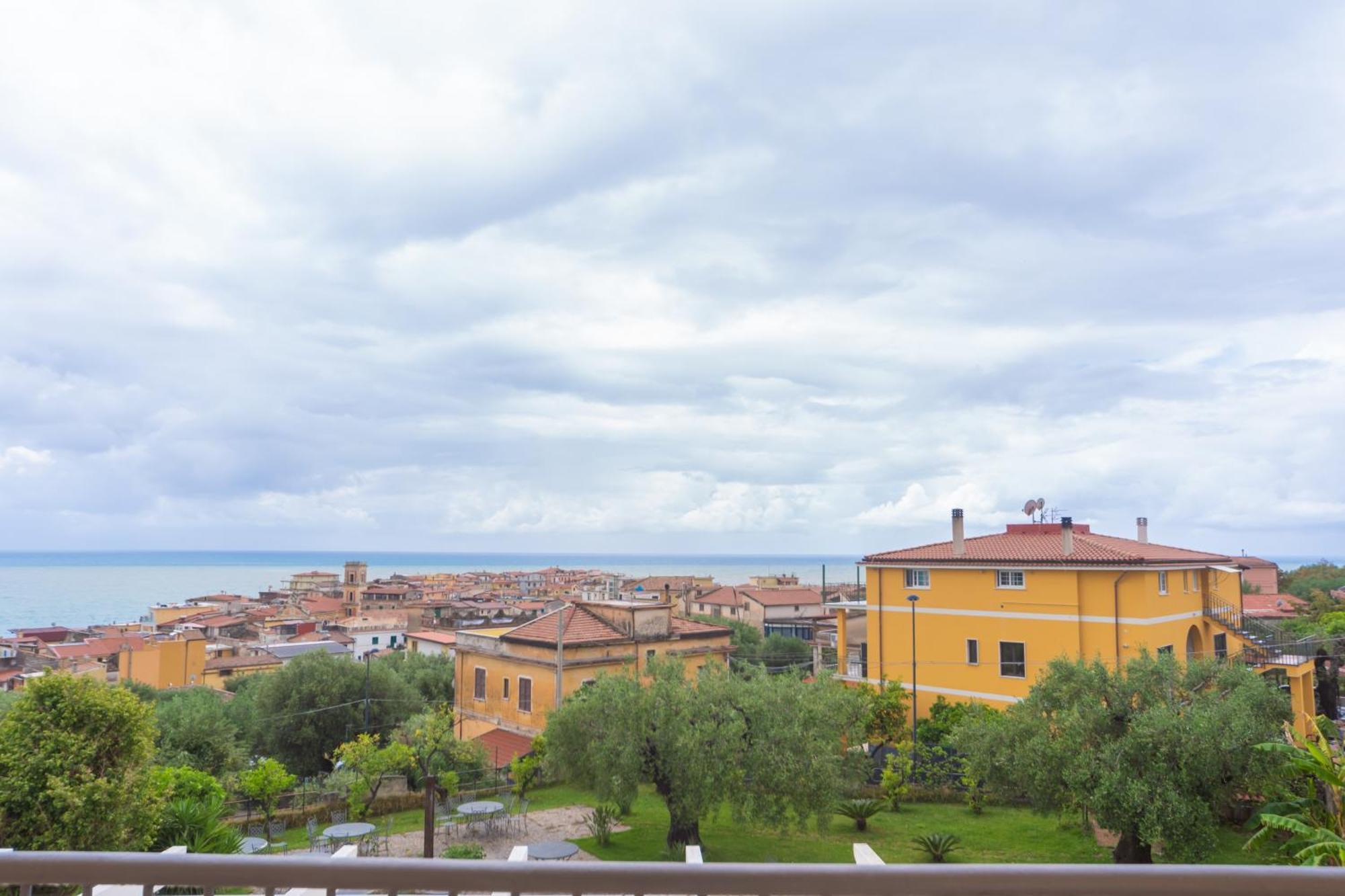 Hotel America Marina di Camerota Kültér fotó